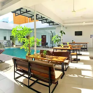 Hostel Onederz Shv Golden Lion
